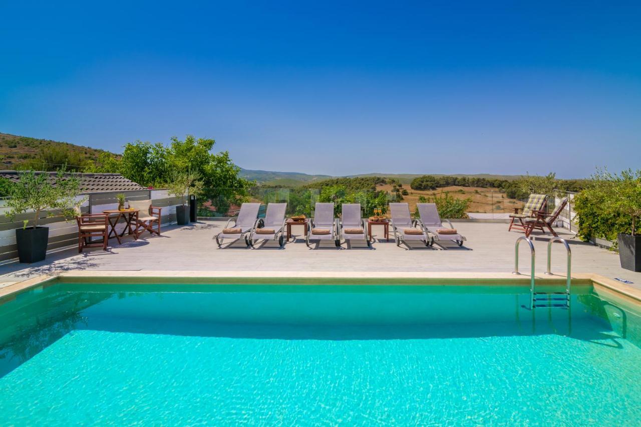 Villa Tramonto With Private Heated Pool, By Zantewize Volímai Exterior foto